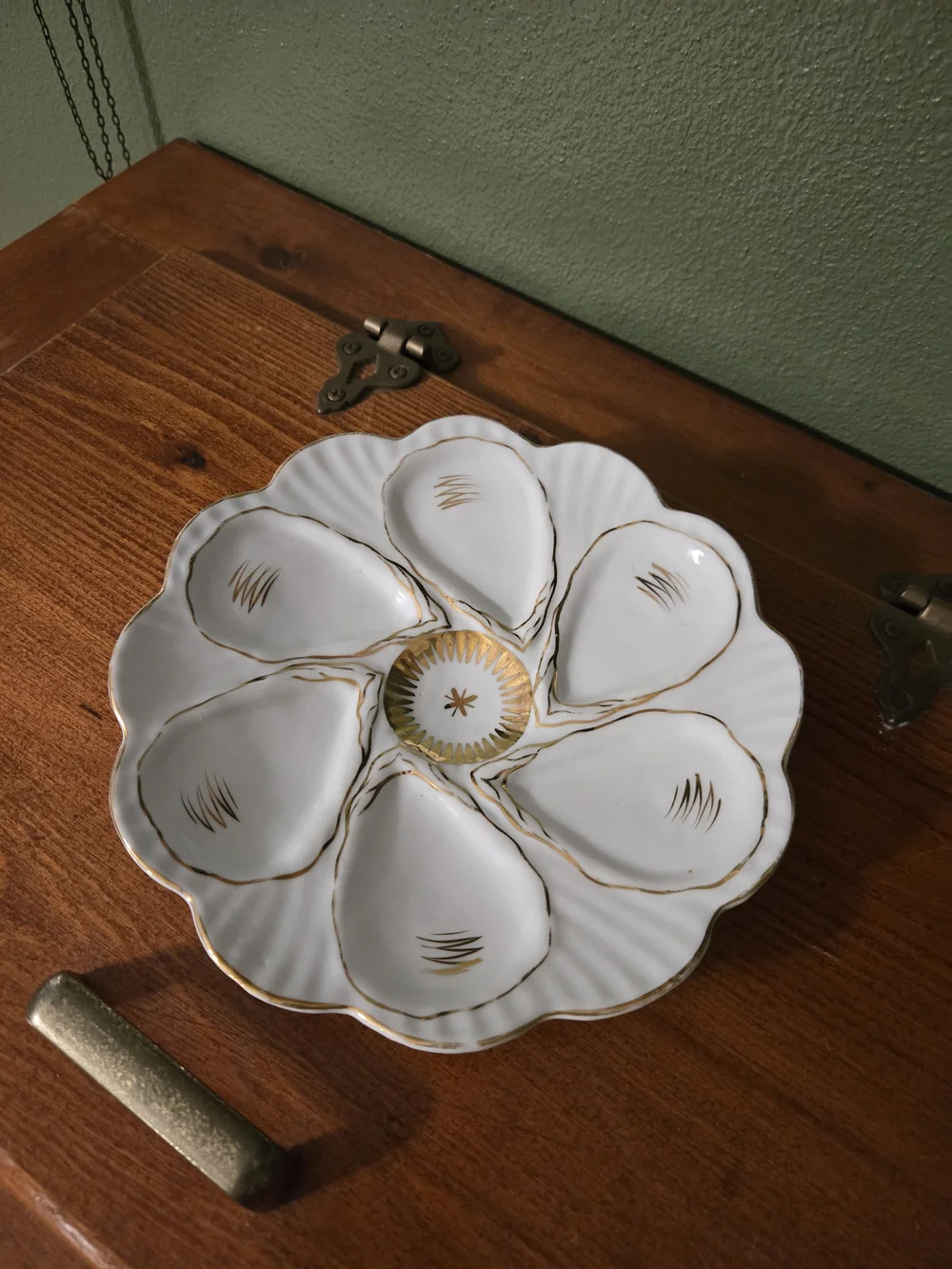 Victoria Karlsbad Austria White and Gold Porcelain Oyster Plate
